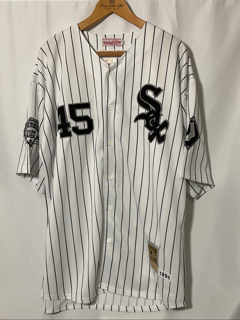 Mitchell & Ness White SOX, White Black Pinstripe Baseball Jersey